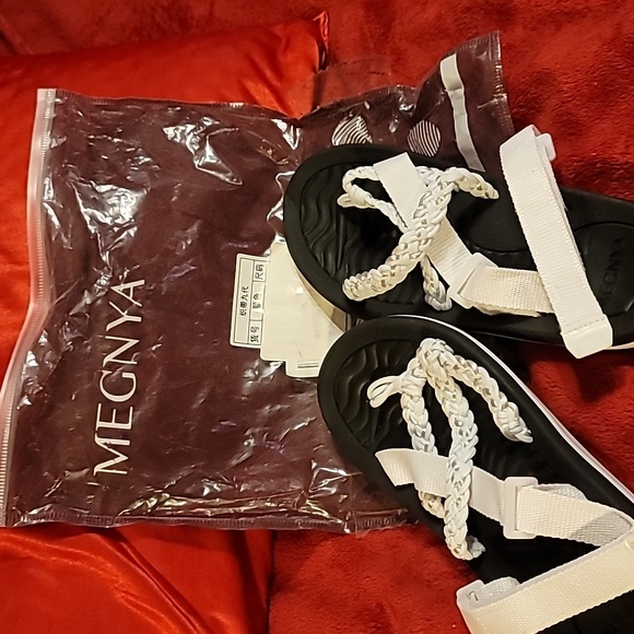 NWT MEGNYA Walking Hiking Support Sandal size 39/9 - Picture 7 of 8
